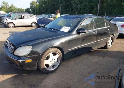 2002 Mercedes-Benz S 500 z USA, uszkodzony, nr VIN WDBNG75J22A259290